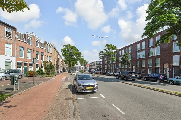 Medium property photo - Van Musschenbroekstraat 47, 2522 AJ Den Haag